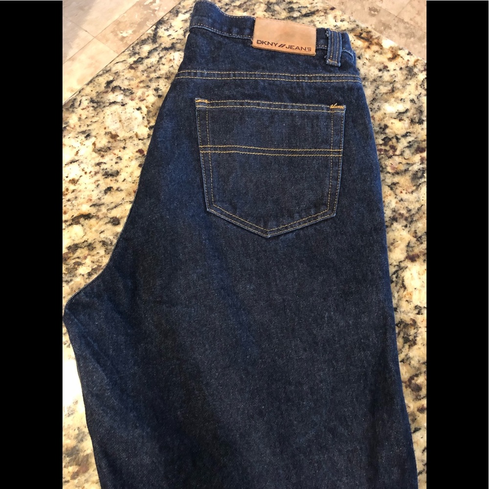 DKNY dark blue men Jeans. Size 34x32